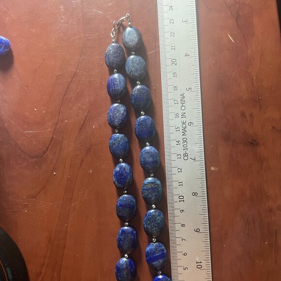 Handmade Lapis lazuli necklace with silver clasp - Picture 4 of 4